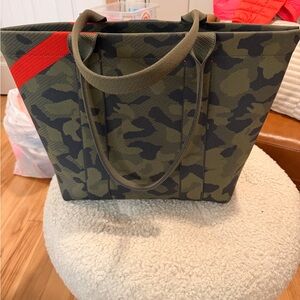 Rothy's large Green Camouflage Tote with Red Stripe